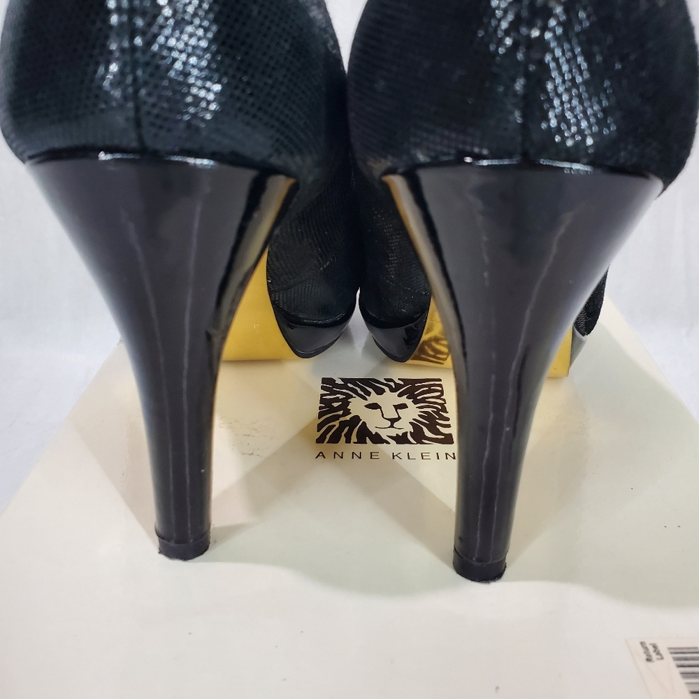 Anne Klein Womens Dyna Size 7 Black Leather Slip On Peep Toe 4" Heel Pumps - Picture 8 of 15